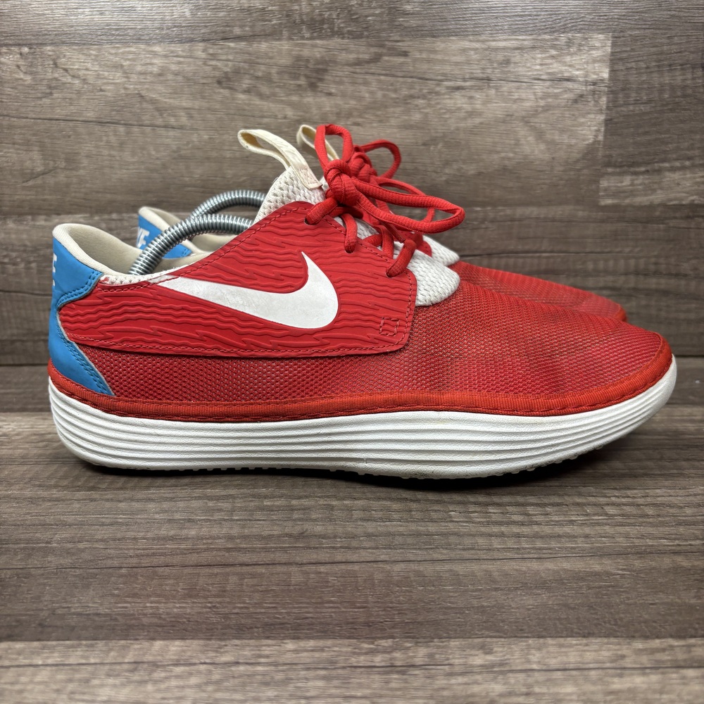 Nike Solarsoft Moccasin Red Mens US Size 10 EUR 44 555301-614 Sneakers